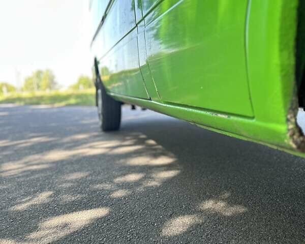 Зелений Мерседес Sprinter, об'ємом двигуна 2.87 л та пробігом 643 тис. км за 5500 $, фото 5 на Automoto.ua