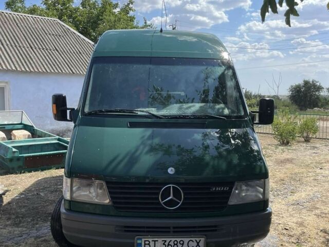 Зеленый Мерседес Sprinter, объемом двигателя 2.9 л и пробегом 7 тыс. км за 5200 $, фото 1 на Automoto.ua