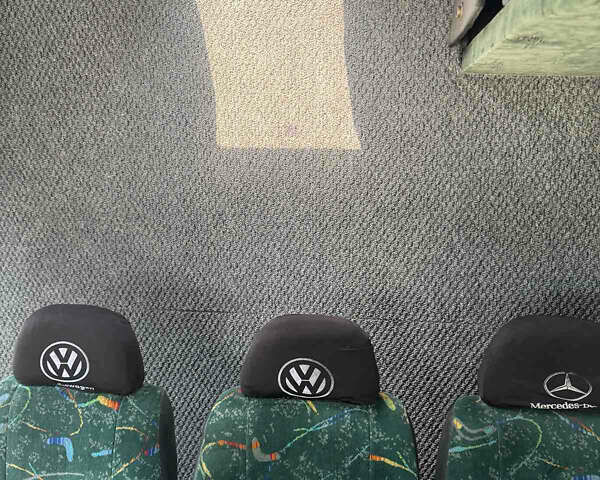 Зелений Мерседес Sprinter, об'ємом двигуна 2.9 л та пробігом 550 тис. км за 7000 $, фото 10 на Automoto.ua