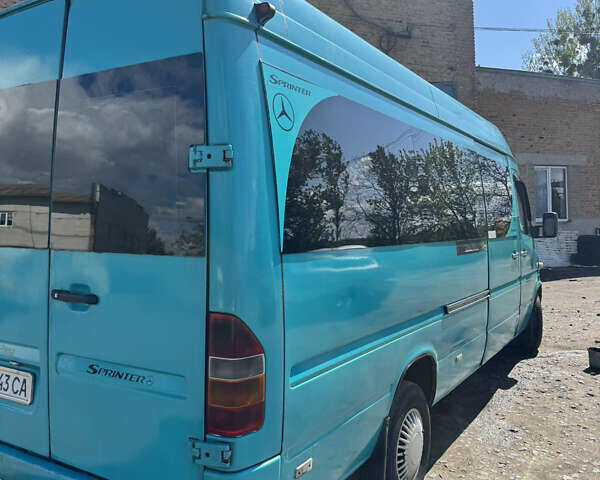 Зелений Мерседес Sprinter, об'ємом двигуна 2.9 л та пробігом 550 тис. км за 7000 $, фото 3 на Automoto.ua