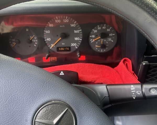 Зелений Мерседес Sprinter, об'ємом двигуна 2.87 л та пробігом 512 тис. км за 9900 $, фото 8 на Automoto.ua