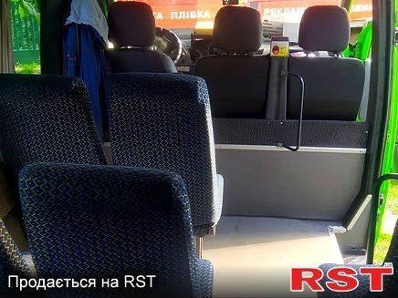 Зелений Мерседес Sprinter, об'ємом двигуна 2.2 л та пробігом 1 тис. км за 9000 $, фото 5 на Automoto.ua