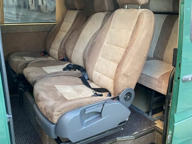 Зелений Мерседес Sprinter, об'ємом двигуна 2.7 л та пробігом 3 тис. км за 6900 $, фото 5 на Automoto.ua