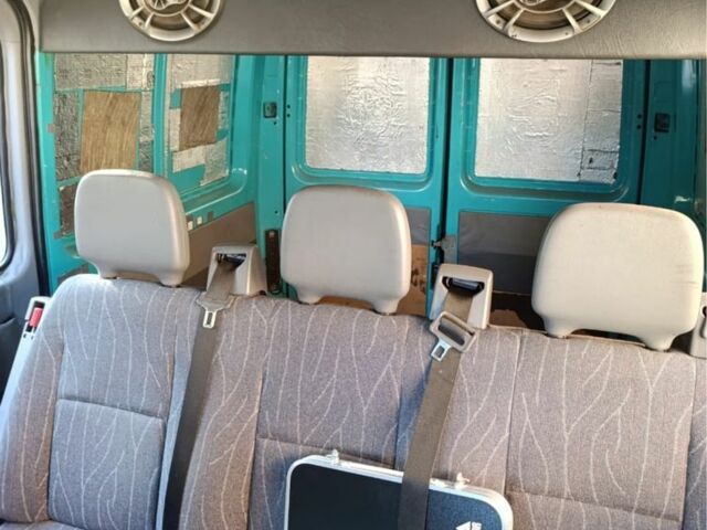 Зелений Мерседес Sprinter, об'ємом двигуна 2.7 л та пробігом 287 тис. км за 6000 $, фото 3 на Automoto.ua