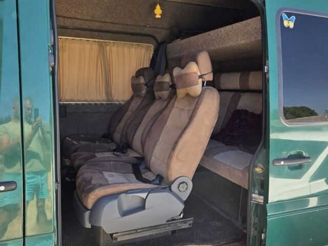 Зелений Мерседес Sprinter, об'ємом двигуна 2.7 л та пробігом 3 тис. км за 6900 $, фото 11 на Automoto.ua