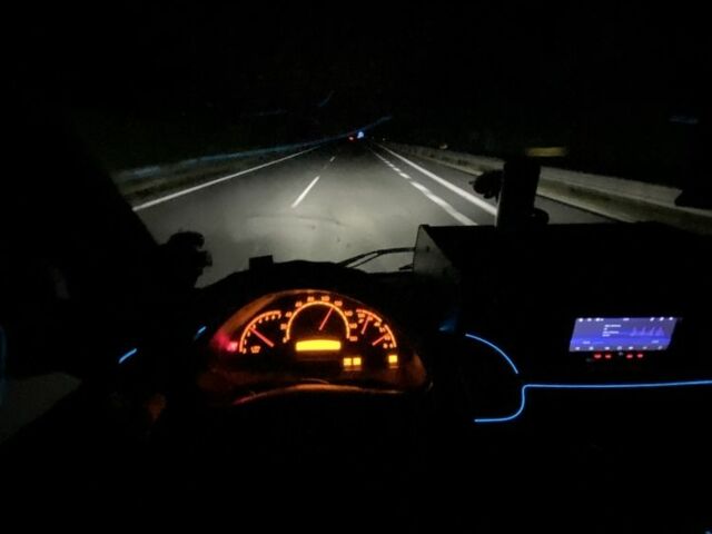Зелений Мерседес Sprinter, об'ємом двигуна 2.7 л та пробігом 3 тис. км за 6900 $, фото 8 на Automoto.ua