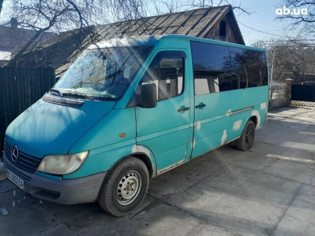 Зеленый Мерседес Sprinter, объемом двигателя 2.1 л и пробегом 547 тыс. км за 5500 $, фото 6 на Automoto.ua