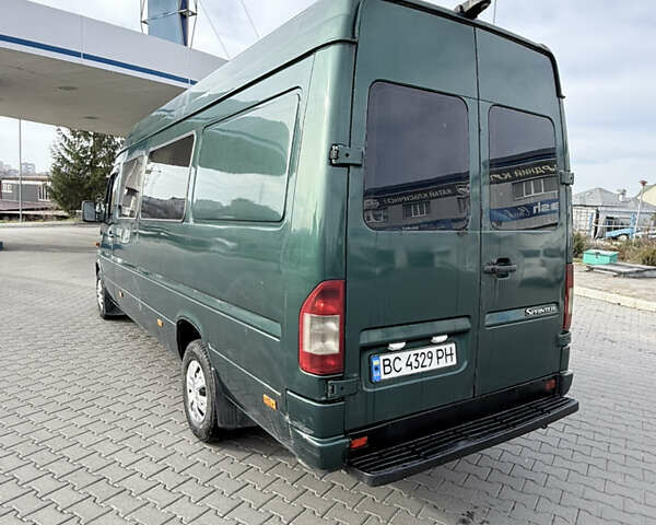Зелений Мерседес Sprinter, об'ємом двигуна 2.69 л та пробігом 720 тис. км за 7600 $, фото 9 на Automoto.ua