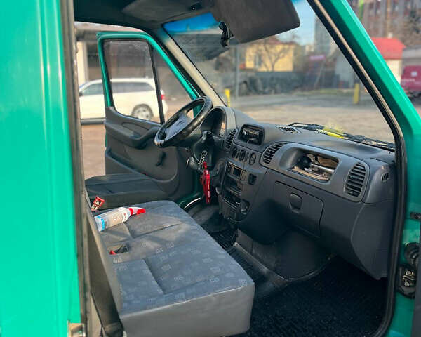 Зеленый Мерседес Sprinter, объемом двигателя 2.2 л и пробегом 737 тыс. км за 6499 $, фото 33 на Automoto.ua