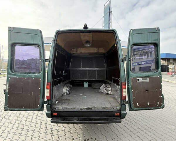 Зелений Мерседес Sprinter, об'ємом двигуна 2.69 л та пробігом 720 тис. км за 7600 $, фото 11 на Automoto.ua