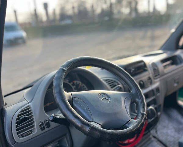Зеленый Мерседес Sprinter, объемом двигателя 2.2 л и пробегом 737 тыс. км за 6499 $, фото 29 на Automoto.ua