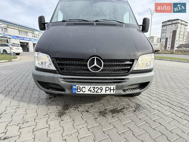 Зелений Мерседес Sprinter, об'ємом двигуна 2.69 л та пробігом 720 тис. км за 7600 $, фото 5 на Automoto.ua