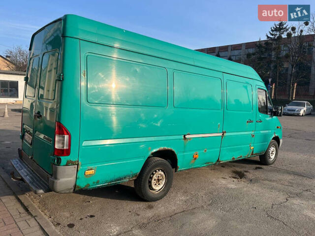 Зеленый Мерседес Sprinter, объемом двигателя 2.2 л и пробегом 737 тыс. км за 6499 $, фото 8 на Automoto.ua