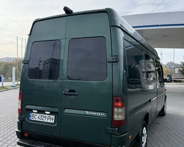 Зелений Мерседес Sprinter, об'ємом двигуна 2.69 л та пробігом 720 тис. км за 7600 $, фото 7 на Automoto.ua