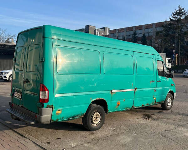 Зеленый Мерседес Sprinter, объемом двигателя 2.2 л и пробегом 737 тыс. км за 6499 $, фото 7 на Automoto.ua