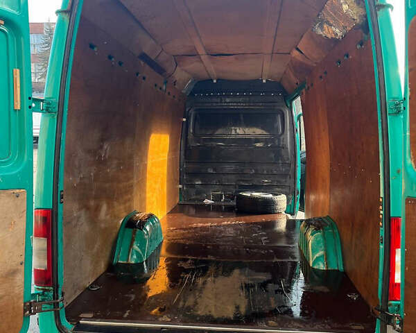 Зеленый Мерседес Sprinter, объемом двигателя 2.2 л и пробегом 737 тыс. км за 6499 $, фото 20 на Automoto.ua