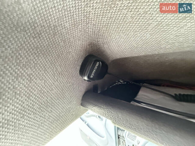 Зелений Мерседес Sprinter, об'ємом двигуна 2.69 л та пробігом 720 тис. км за 7600 $, фото 24 на Automoto.ua