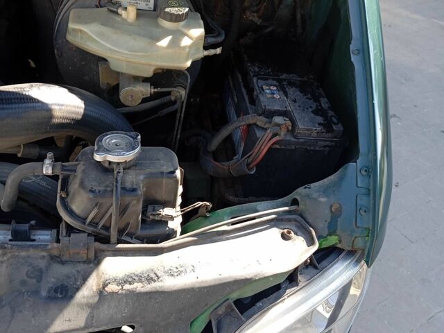 Зеленый Мерседес Sprinter, объемом двигателя 2.1 л и пробегом 560 тыс. км за 6900 $, фото 12 на Automoto.ua