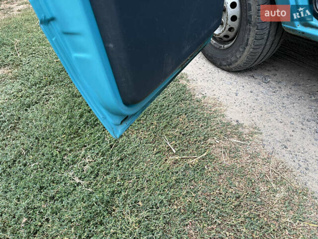 Зеленый Мерседес Sprinter, объемом двигателя 2.69 л и пробегом 400 тыс. км за 7950 $, фото 15 на Automoto.ua