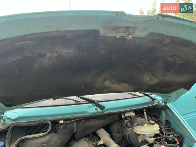 Зеленый Мерседес Sprinter, объемом двигателя 2.69 л и пробегом 400 тыс. км за 7950 $, фото 26 на Automoto.ua