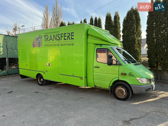 Зеленый Мерседес Sprinter, объемом двигателя 2.69 л и пробегом 455 тыс. км за 12800 $, фото 3 на Automoto.ua