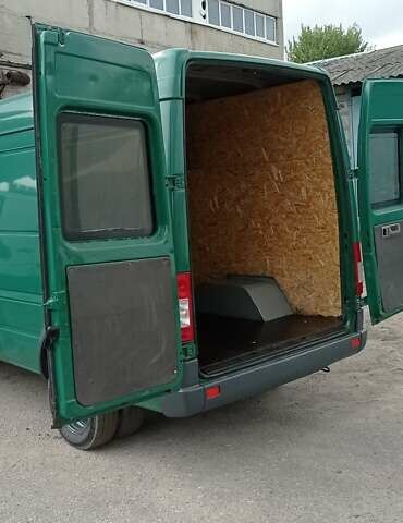 Зеленый Мерседес Sprinter, объемом двигателя 2.2 л и пробегом 450 тыс. км за 10000 $, фото 10 на Automoto.ua