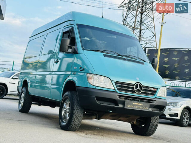 Зелений Мерседес Sprinter, об'ємом двигуна 2.15 л та пробігом 150 тис. км за 16700 $, фото 8 на Automoto.ua