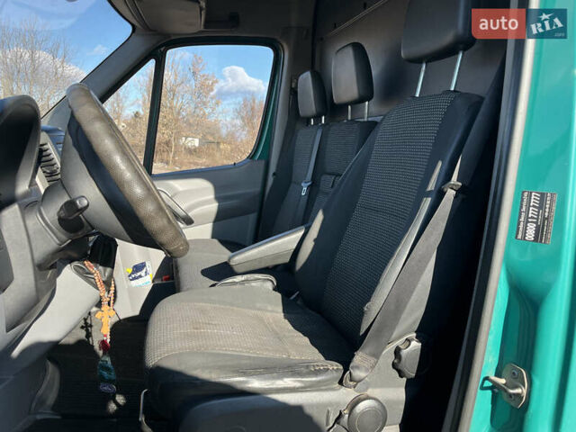 Зеленый Мерседес Sprinter, объемом двигателя 0 л и пробегом 390 тыс. км за 10800 $, фото 12 на Automoto.ua