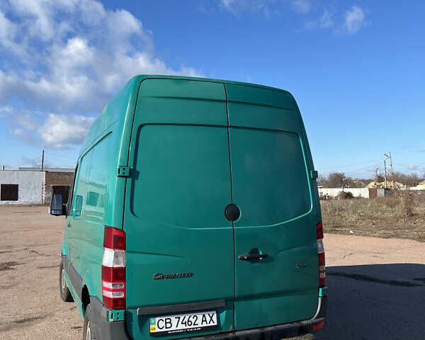 Зеленый Мерседес Sprinter, объемом двигателя 0 л и пробегом 390 тыс. км за 10800 $, фото 4 на Automoto.ua