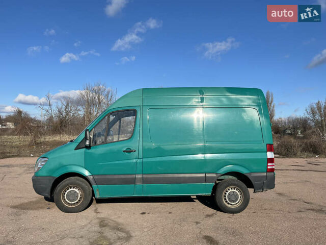 Зеленый Мерседес Sprinter, объемом двигателя 0 л и пробегом 390 тыс. км за 10800 $, фото 8 на Automoto.ua