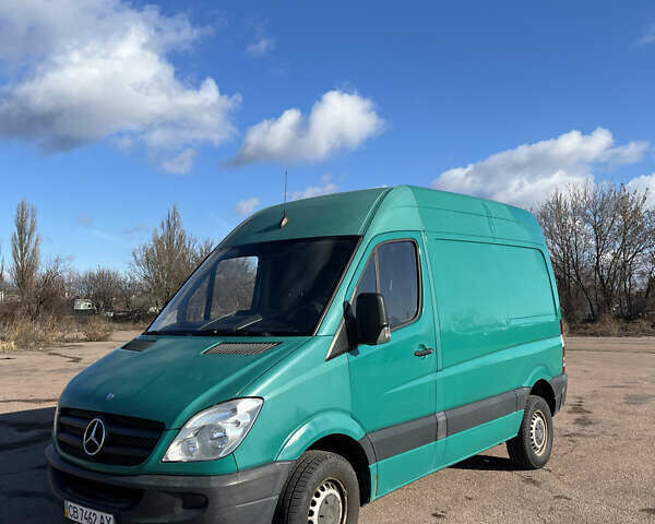 Зеленый Мерседес Sprinter, объемом двигателя 0 л и пробегом 390 тыс. км за 10800 $, фото 2 на Automoto.ua