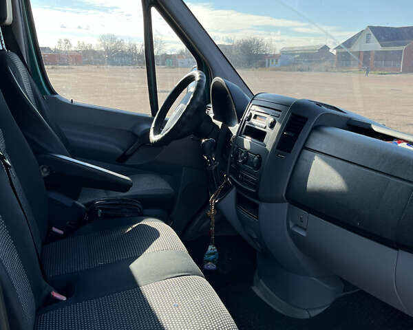 Зеленый Мерседес Sprinter, объемом двигателя 0 л и пробегом 390 тыс. км за 10800 $, фото 16 на Automoto.ua