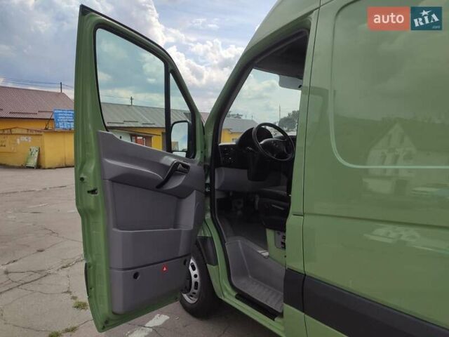 Зеленый Мерседес Sprinter, объемом двигателя 0 л и пробегом 285 тыс. км за 22900 $, фото 15 на Automoto.ua
