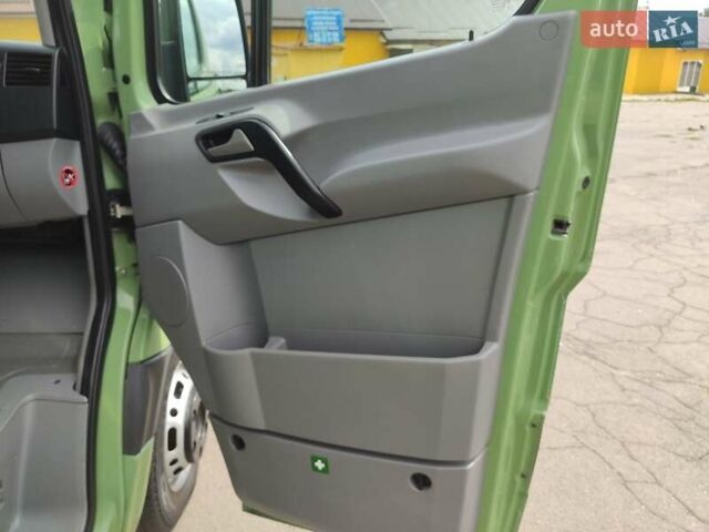 Зеленый Мерседес Sprinter, объемом двигателя 0 л и пробегом 285 тыс. км за 22900 $, фото 27 на Automoto.ua