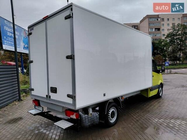 Зеленый Мерседес Sprinter, объемом двигателя 2.14 л и пробегом 600 тыс. км за 16850 $, фото 2 на Automoto.ua