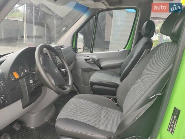 Зелений Мерседес Sprinter, об'ємом двигуна 0 л та пробігом 267 тис. км за 20950 $, фото 16 на Automoto.ua