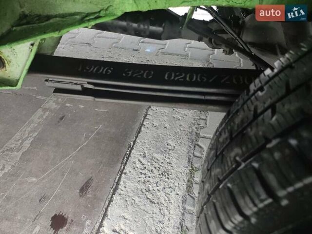 Зелений Мерседес Sprinter, об'ємом двигуна 0 л та пробігом 267 тис. км за 20950 $, фото 21 на Automoto.ua