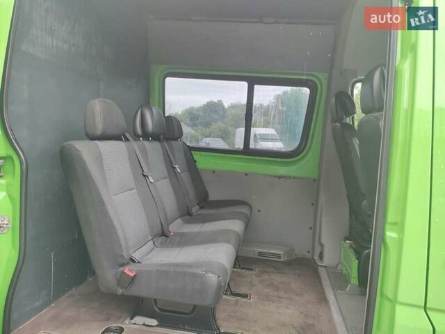 Зелений Мерседес Sprinter, об'ємом двигуна 0 л та пробігом 267 тис. км за 20950 $, фото 9 на Automoto.ua