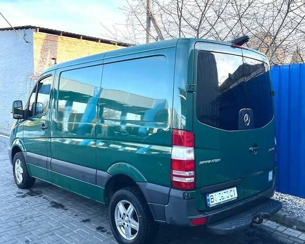 Зеленый Мерседес Sprinter, объемом двигателя 2.1 л и пробегом 315 тыс. км за 14700 $, фото 6 на Automoto.ua