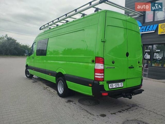 Зелений Мерседес Sprinter, об'ємом двигуна 0 л та пробігом 267 тис. км за 20950 $, фото 5 на Automoto.ua