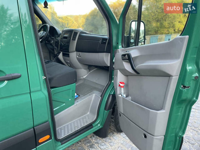 Зелений Мерседес Sprinter, об'ємом двигуна 3 л та пробігом 380 тис. км за 23999 $, фото 15 на Automoto.ua