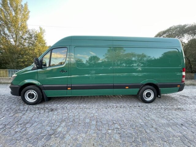 Зеленый Мерседес Sprinter, объемом двигателя 3 л и пробегом 380 тыс. км за 23999 $, фото 10 на Automoto.ua