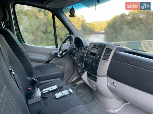 Зелений Мерседес Sprinter, об'ємом двигуна 3 л та пробігом 380 тис. км за 23999 $, фото 16 на Automoto.ua