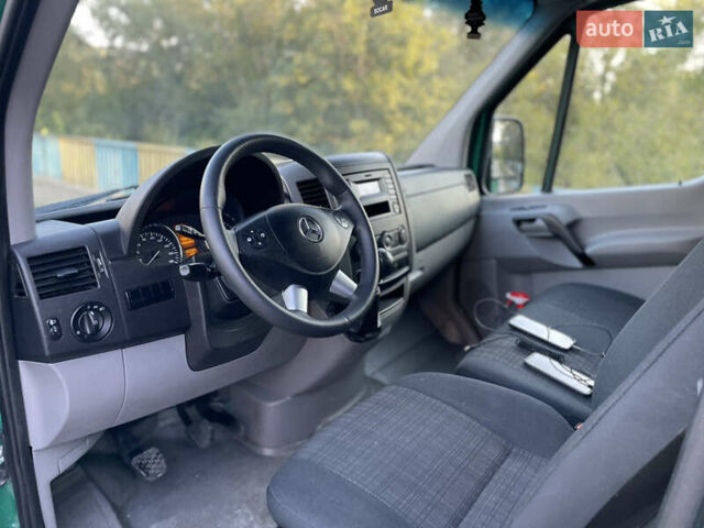 Зелений Мерседес Sprinter, об'ємом двигуна 3 л та пробігом 380 тис. км за 23999 $, фото 13 на Automoto.ua