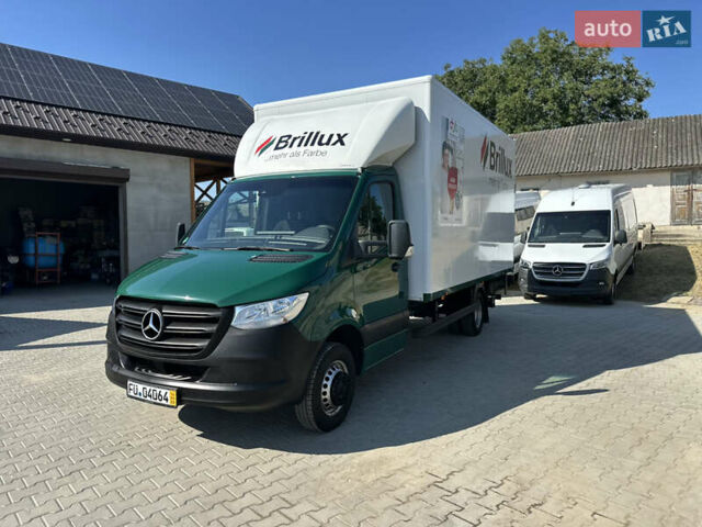 Зеленый Мерседес Sprinter, объемом двигателя 2.2 л и пробегом 290 тыс. км за 30086 $, фото 1 на Automoto.ua