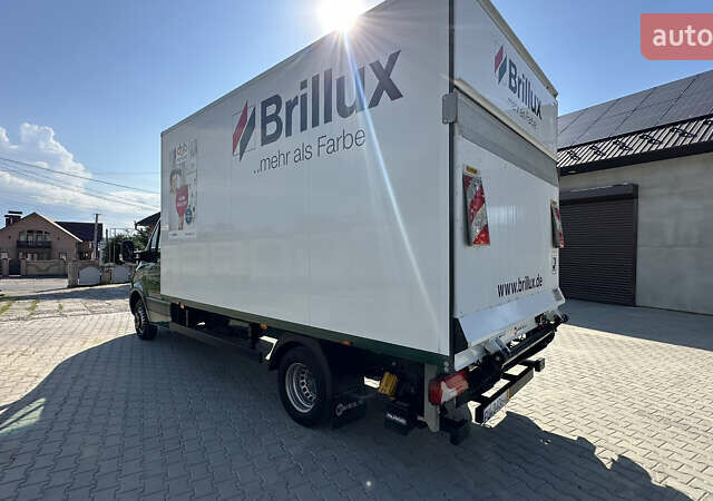 Зеленый Мерседес Sprinter, объемом двигателя 2.2 л и пробегом 290 тыс. км за 30086 $, фото 9 на Automoto.ua