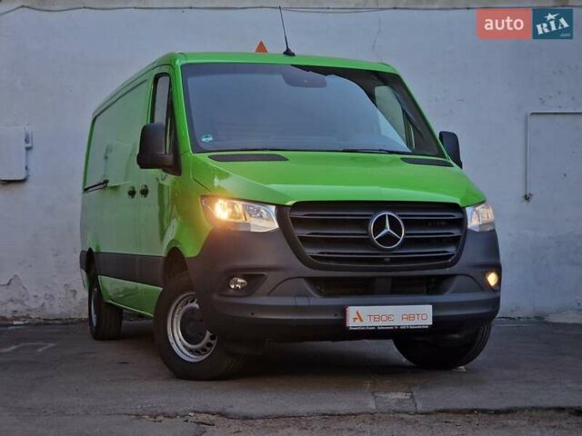 Зелений Мерседес Sprinter, об'ємом двигуна 1.95 л та пробігом 143 тис. км за 26990 $, фото 12 на Automoto.ua