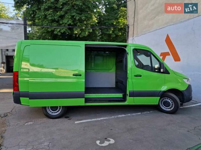 Зеленый Мерседес Sprinter, объемом двигателя 1.95 л и пробегом 143 тыс. км за 26990 $, фото 17 на Automoto.ua