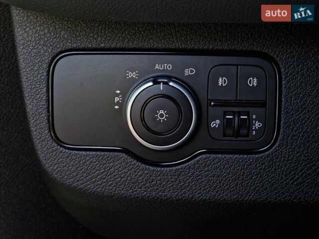 Зеленый Мерседес Sprinter, объемом двигателя 1.95 л и пробегом 143 тыс. км за 26990 $, фото 37 на Automoto.ua