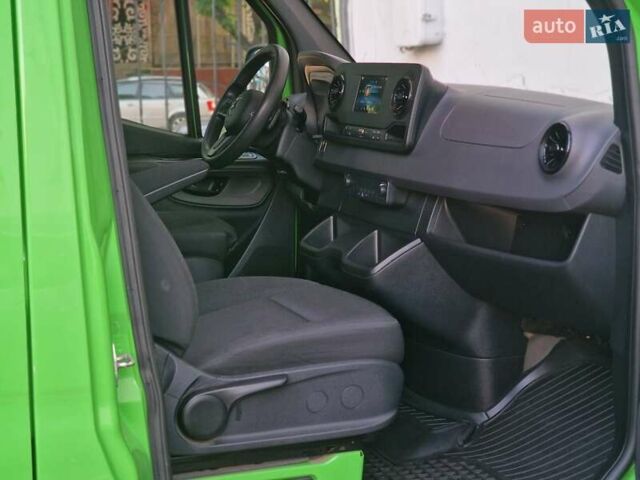 Зеленый Мерседес Sprinter, объемом двигателя 1.95 л и пробегом 143 тыс. км за 26990 $, фото 34 на Automoto.ua